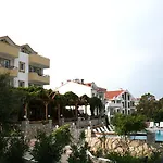 Uslu Hotel Royal Yachting 호텔