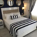 Uslu Hotel Royal Yachting 호텔 Topanca Adası