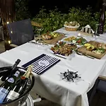 Uslu Hotel Royal Yachting 호텔 *