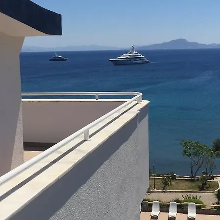 מלון Uslu Hotel Royal Yachting Topanca Adası