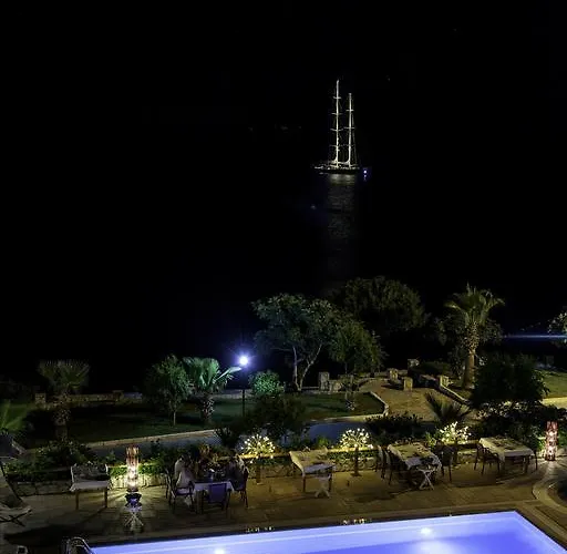 호텔 Uslu Hotel Royal Yachting Topanca Adası