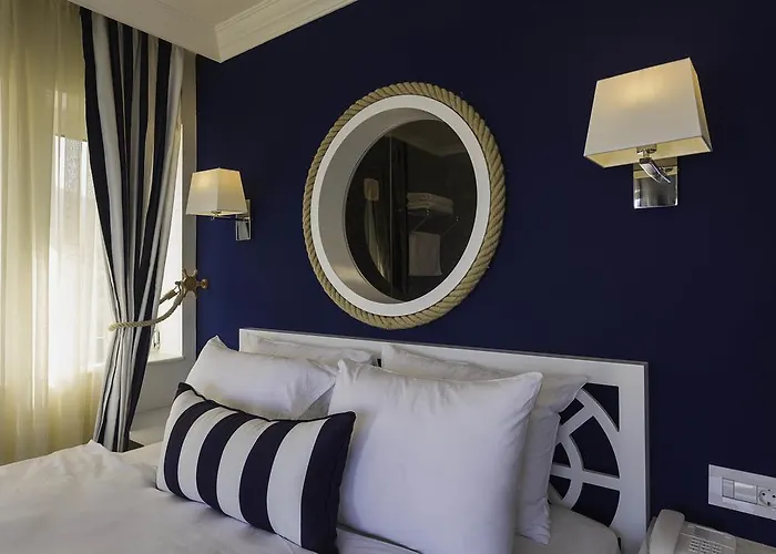 호텔 Uslu Hotel Royal Yachting Topanca Adası