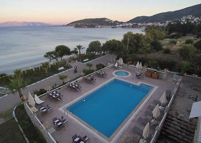 호텔 Uslu Hotel Royal Yachting Topanca Adası